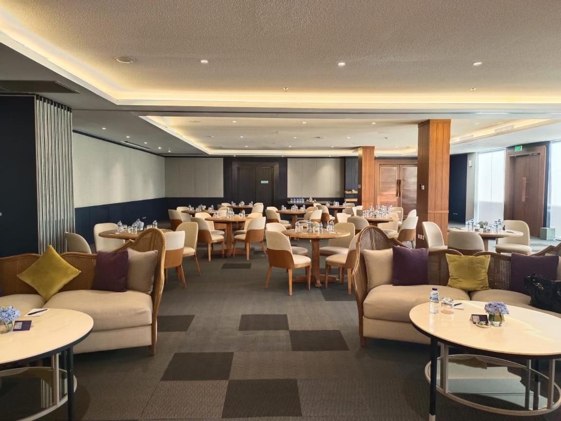 Kanvaz Village Resort Seminyak Zewnętrze zdjęcie